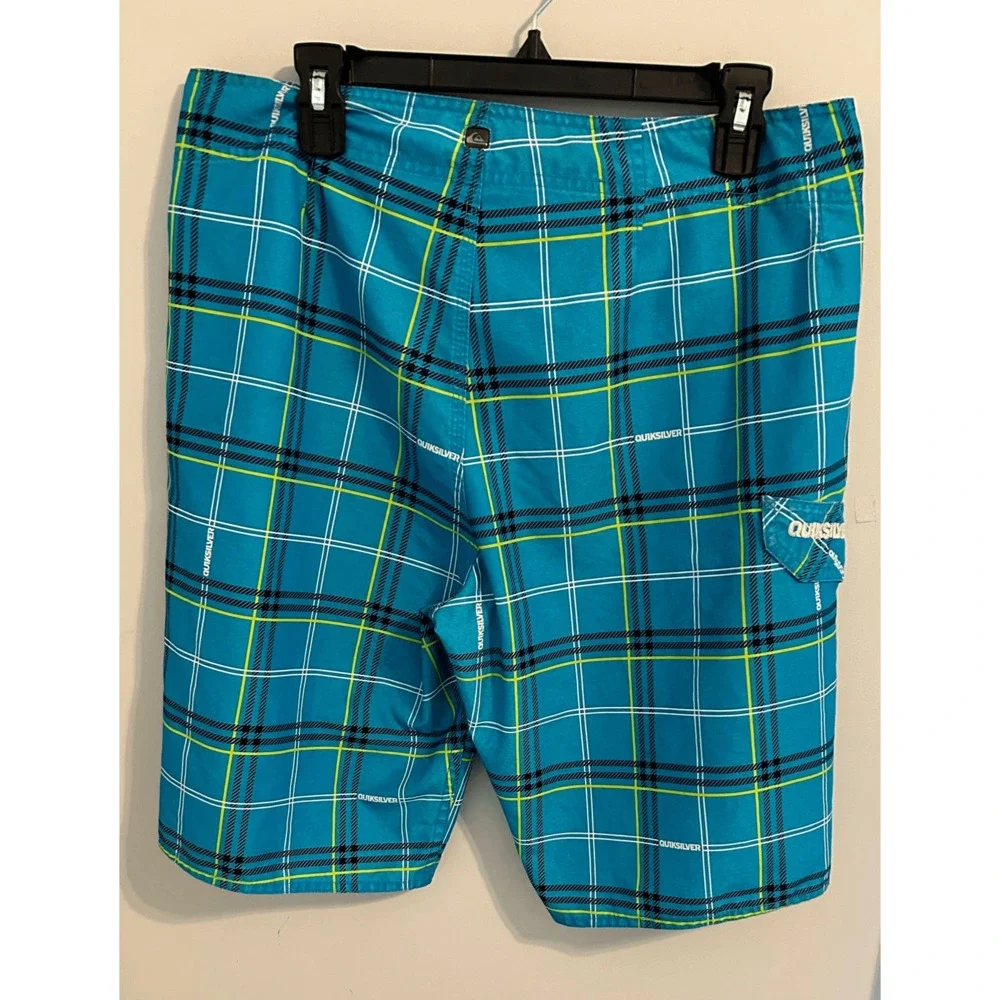 Quiksilver Men’s Blue Yellow Black Plaid Boardshorts Sz 34